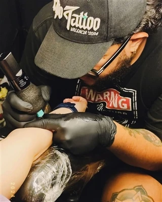 Whytattoos הופיע?